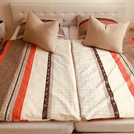 Ferienwohnung Am Schmidtstedter Knoten 에르푸르트 외부 사진