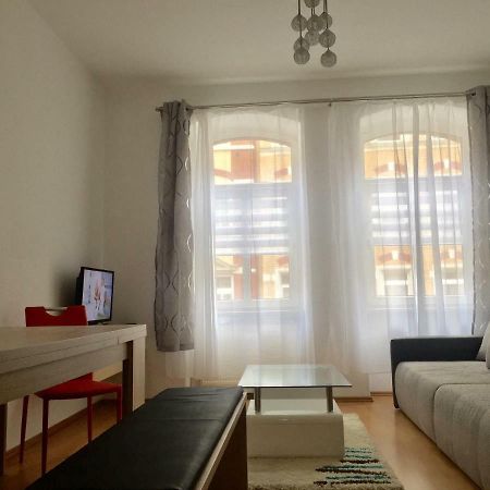Ferienwohnung Am Schmidtstedter Knoten 에르푸르트 외부 사진